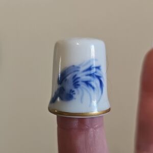 Fukagawa Japan Porcelain Thimble